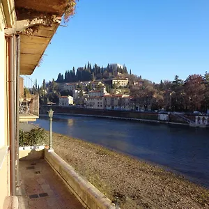 Couette-café Sottoriva36, Vérone